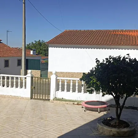 Casa Elbi Nyaraló *