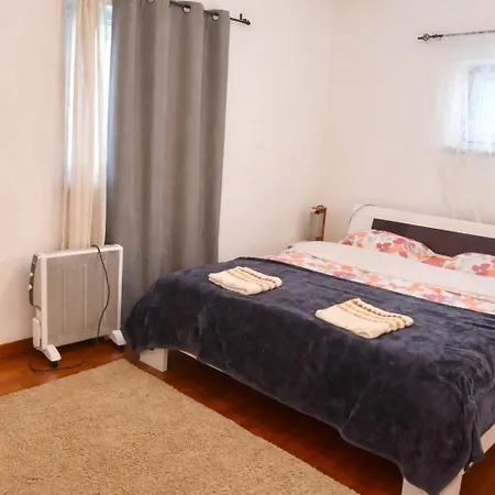 Casa Elbi Figueiró dos Vinhos